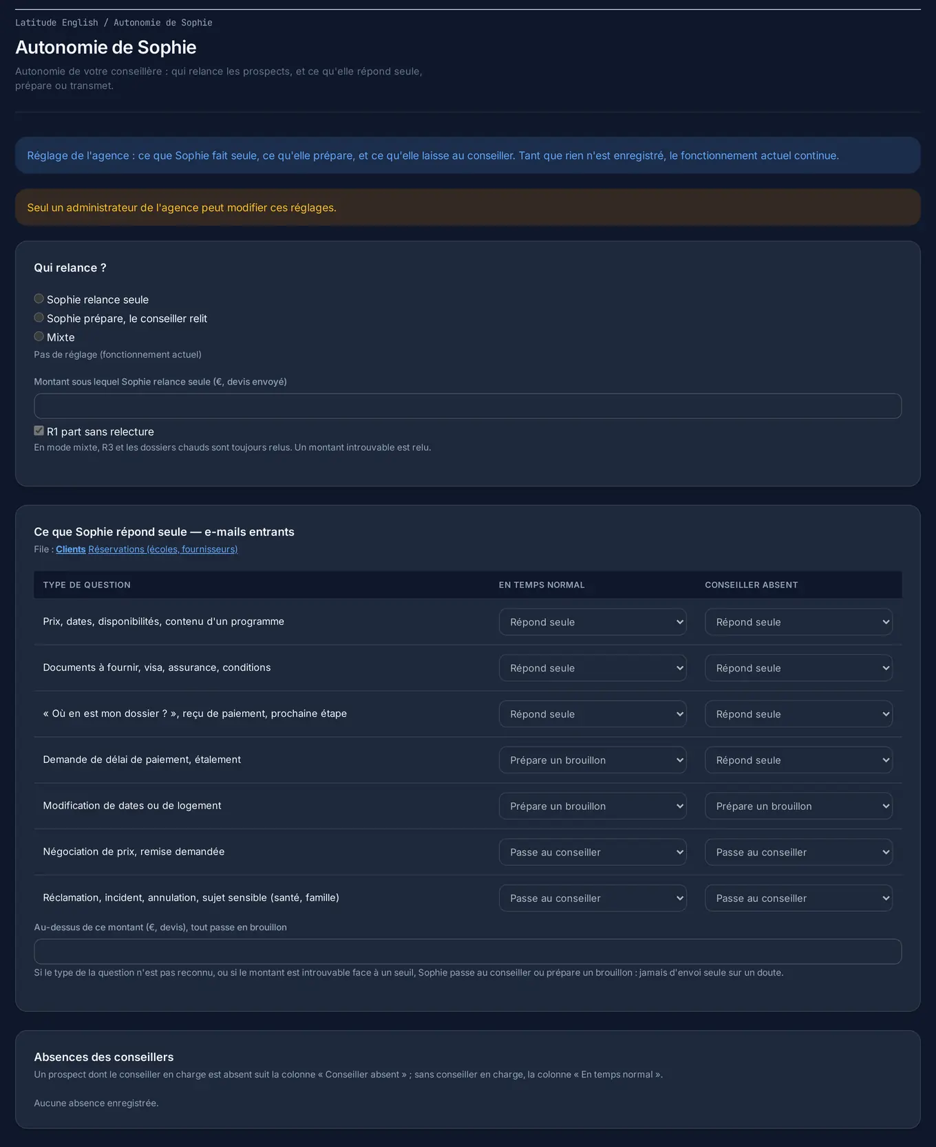 The “Autonomie” (autonomy) screen of the console, in French: for each type of question, whether the assistant answers alone, drafts for review, or hands over to an advisor