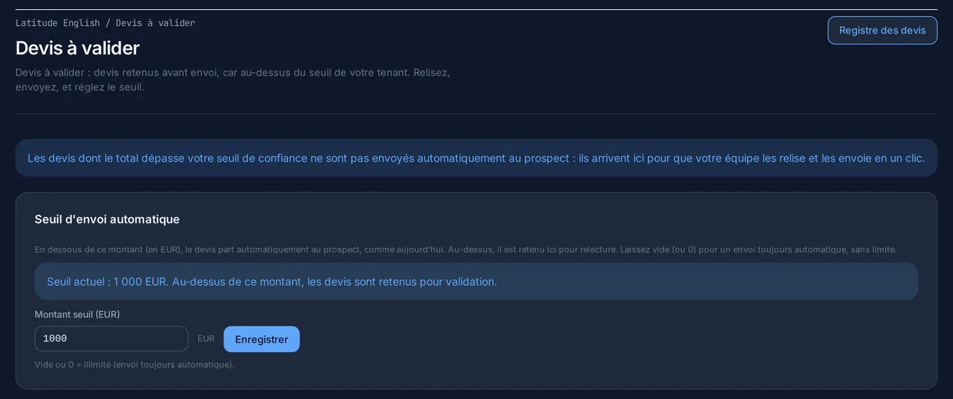 The “Devis à valider” (quotes to review) screen of the console, in French: the automatic-sending threshold above which quotes are held for review